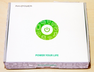 RAVPower RP-PB057 Rechargeable Battery and Charger Kit
